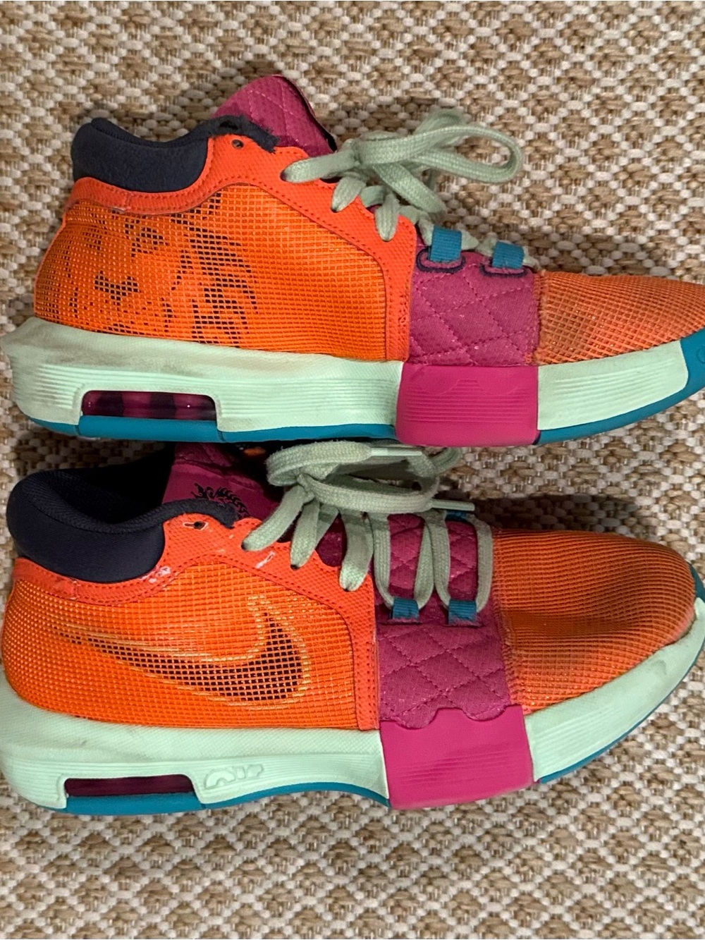 Nike LeBron Witness 8 Orange Fuchsia Basketball Shoes